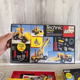 Vintage Lego 8040 Technic Universal Building Set With Box & Manual 1984