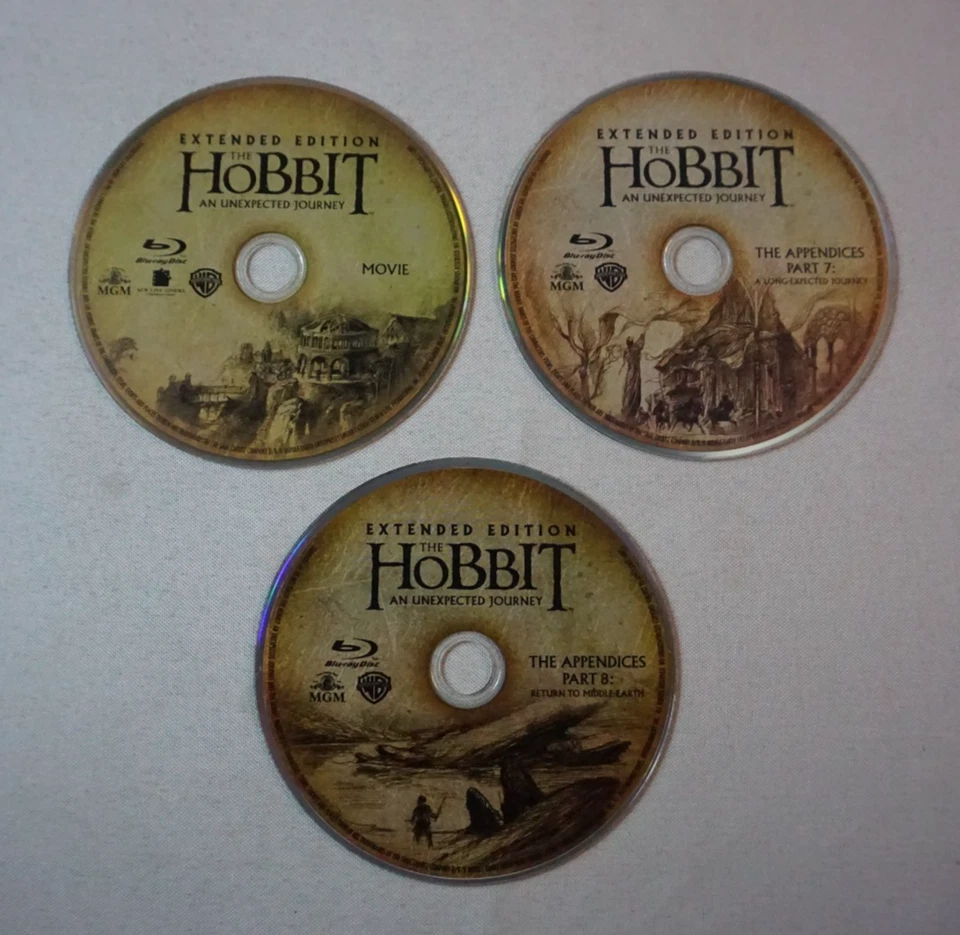 The Hobbit: An Unexpected Journey (Extended Edition) (Blu-ray) - EUC - Image 3 of 4