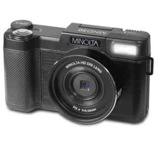 MINOLTA MND30 OUTFIT 30 MP 2.7K QUAD HD Camera with CASE  CARD NEW