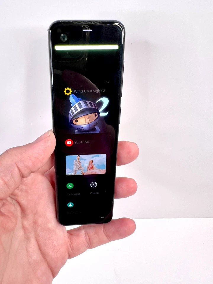 Essential GEM PH-2 *PROTOTYPE* Extremely Rare Collector Phone - Black (5-PM3-5) - Image 4 of 4