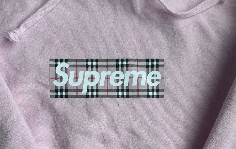 Nueva sudadera con capucha Supreme Burberry rosa para mujer talla mediana Foto 3 de 4