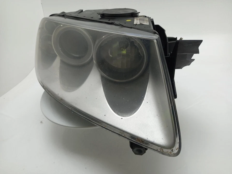 Faro delantero VOLKSWAGEN TOUAREG O/S 2002-2008 5 puertas Estate diestro   Foto 3 de 4