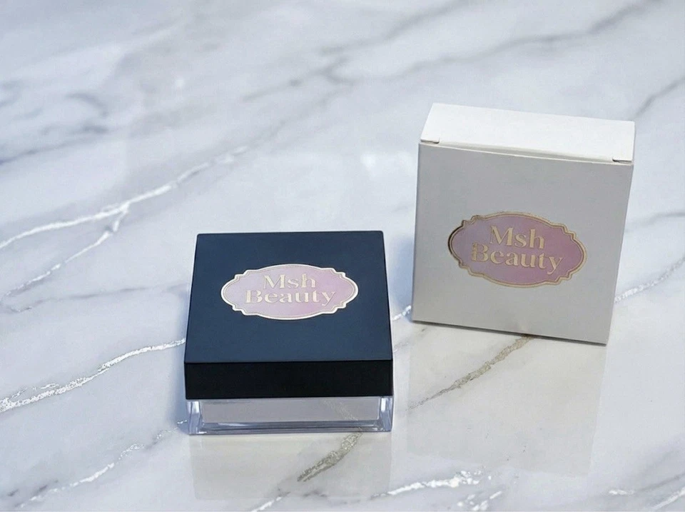 Viral Translucent Loose Setting Powder | Soft Focus Matte Baking | Pour Blur - Image 3 of 4