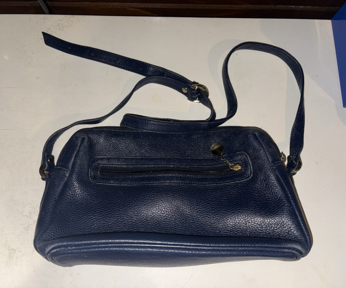 Liz Claiborne Blue Pebbled Crossbody Bag Adjustable Strap Genuine Leather