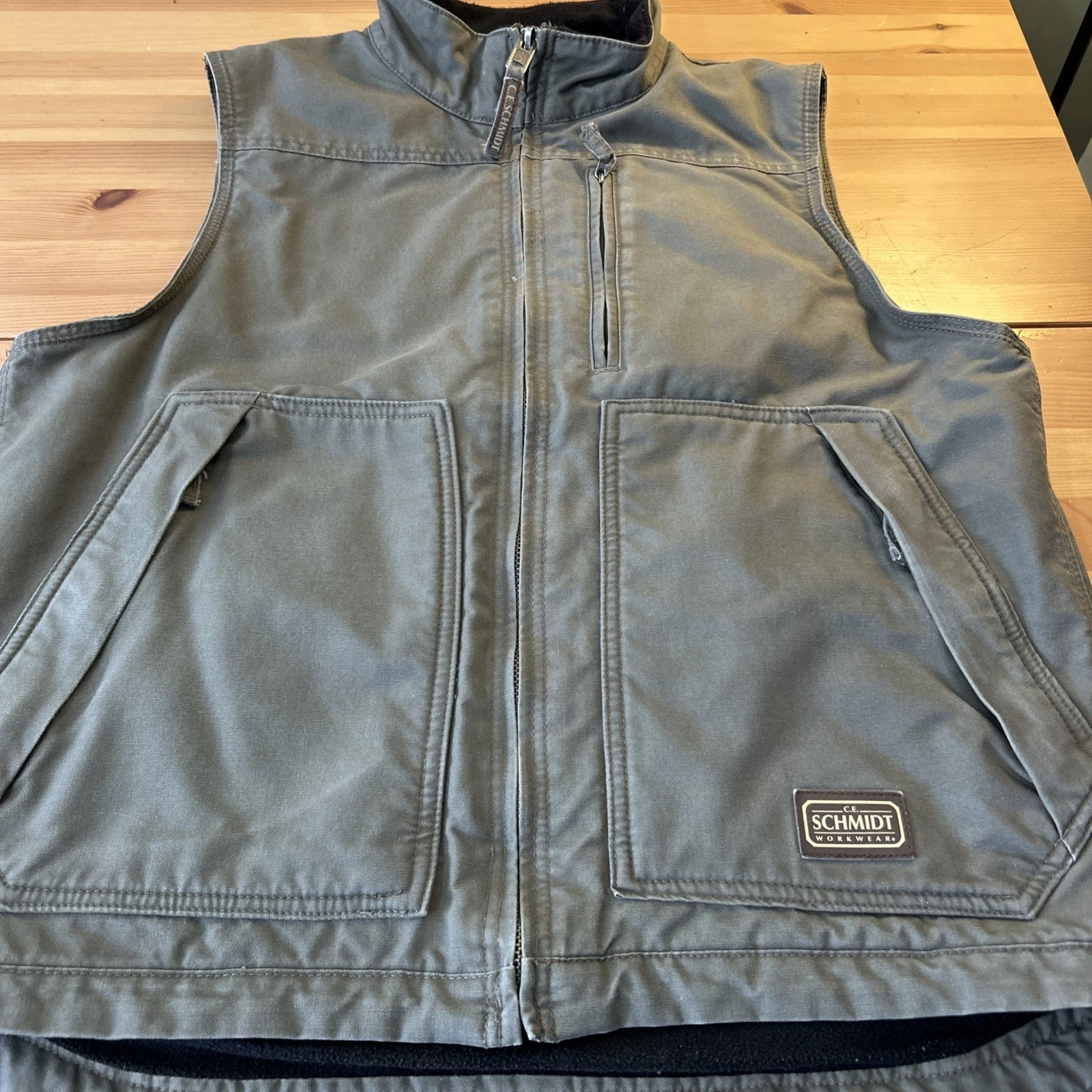 Schmidt Work Vest Fleece Lined Men’s Large Gray/Green Zip Pockets - product detail image 2