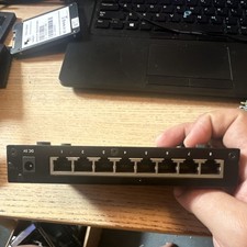 Intellinet 530347 Standalone Ethernet Switch 8-Port RJ-45 Wired