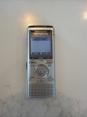 Olympus WS-821 Silver Multifunction Handheld Stereo Digital Voice MP3 Recorder