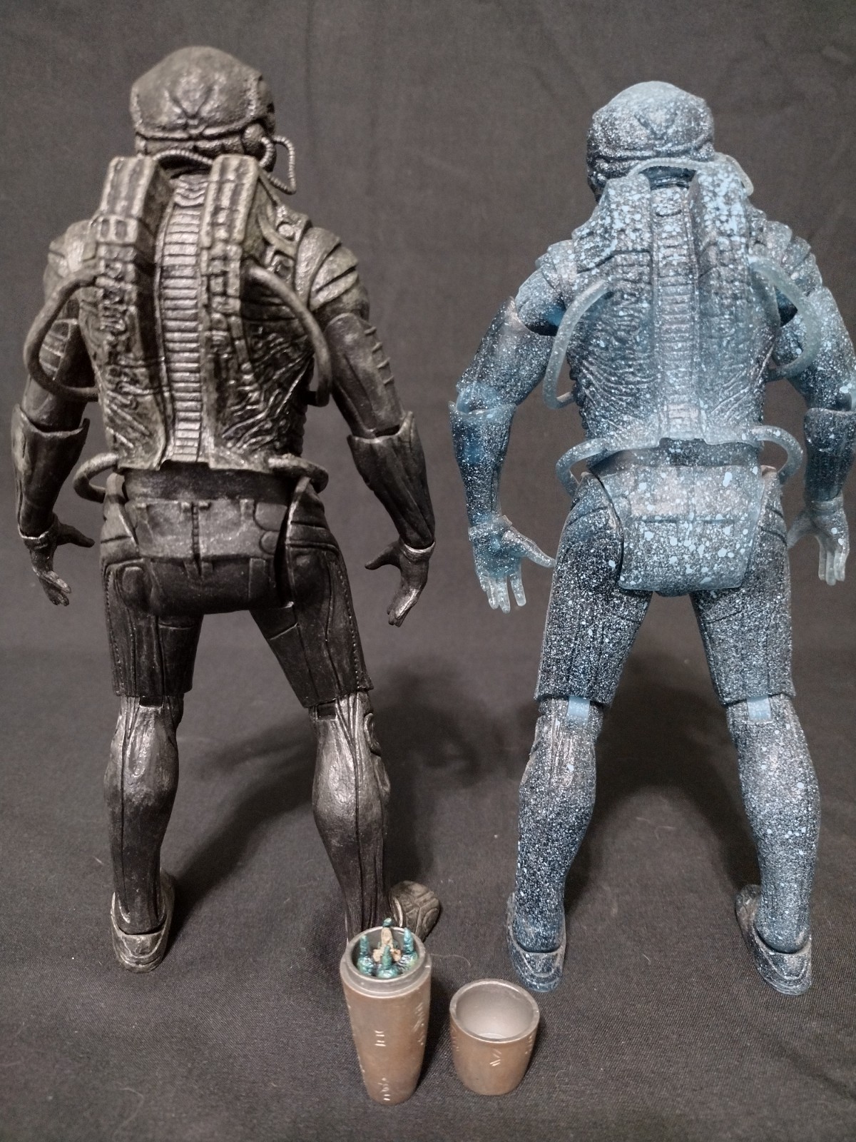 NECA Prometheus Engineer Chair Suit 2 Pack with Ampule LOOSE | eBay