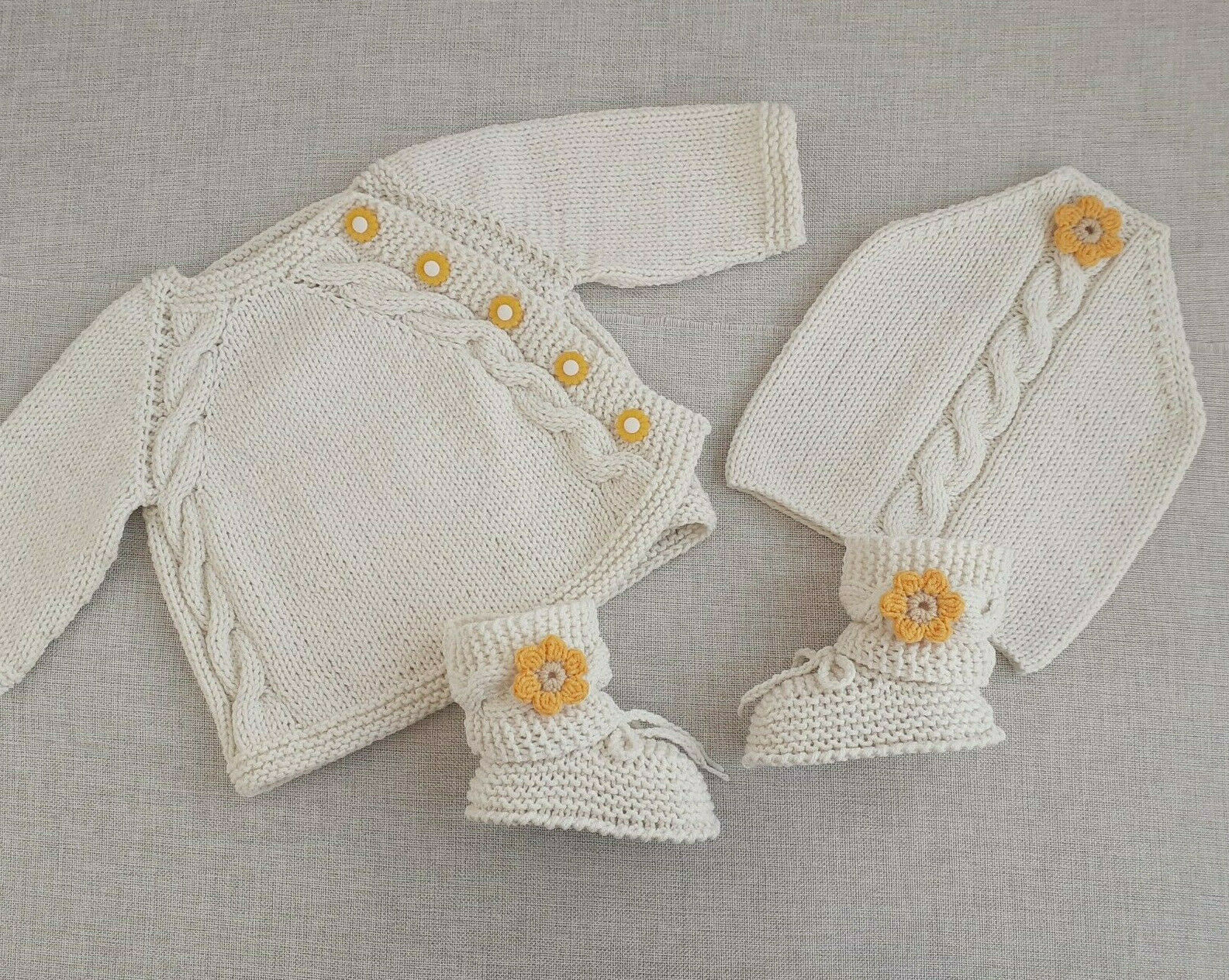 hand knitted baby girl coming home outfit,newborn flowers hat, Ukraine knitting