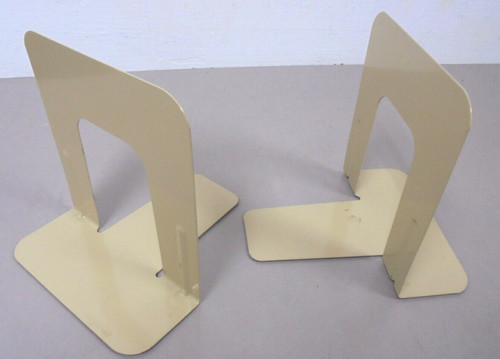 Vintage Metal Bookends Wheat / Tan 5-in Tall x 4-11/16-in Wide