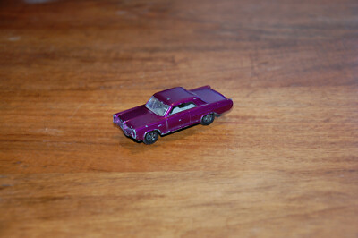 Matchbox Pontiac GP Sports Coupé  Grand Prix 1964  No. 22  Lesney Superfast 1970