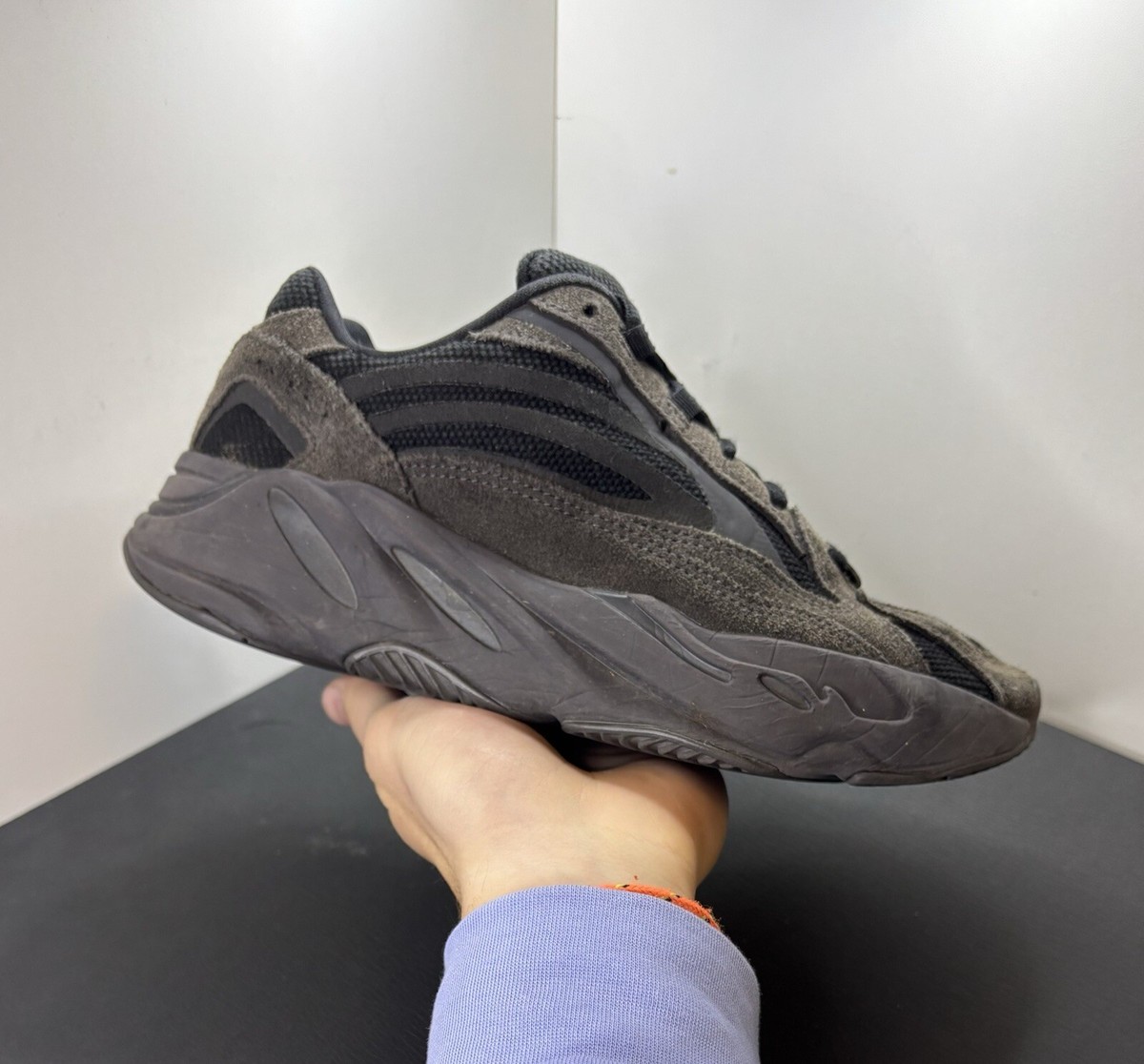 YEEZY BOOST 700 V2ブラック 27センチ ADIDAS YEEZY BOOST 700 V2 USED SIZE 6.5 VANTA FU6684 KANYE WEST | eBay