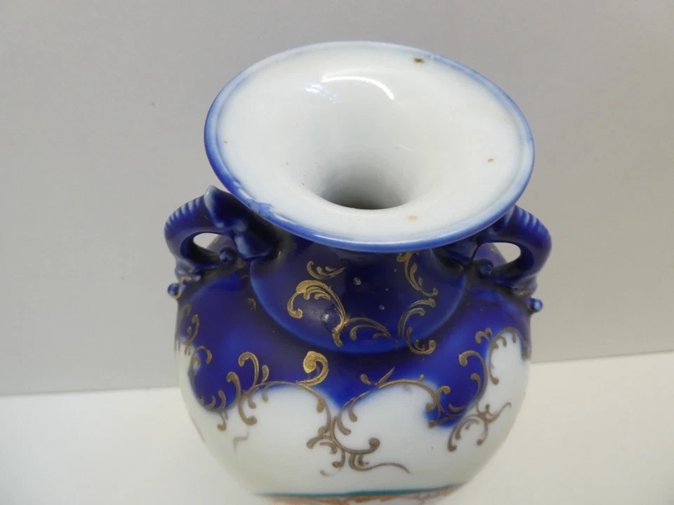 ANTIQUE JAPANESE POTTERY DECORATIVE HAND PAINTED FLORAL SHUNKO SHETO MANTLE VASE - image 2 of 4