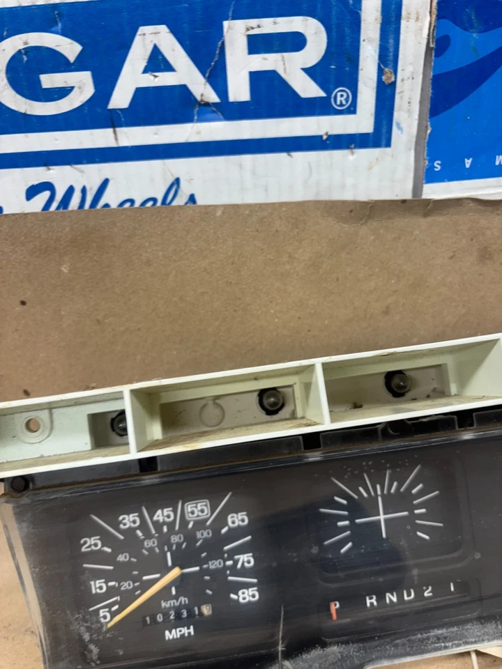 1982 年 1986 年福特 F150 F350 F25 DASH 仪器仪表盘自动电报 83 84 — 第 3/4 张图片