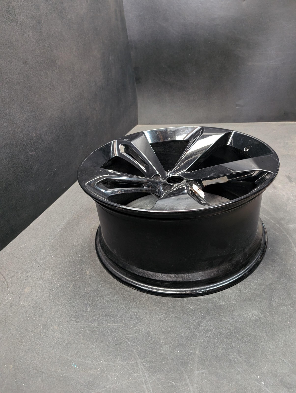 Wheel Rim 22" Bentley Bentayga 36A601025D 2015 - 2019 2020 2021 2022 2023 2024