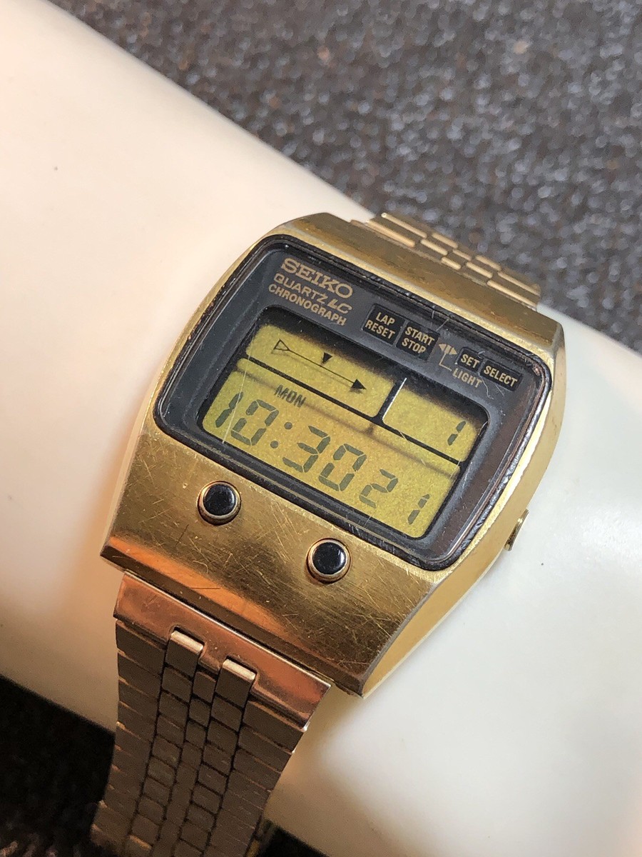 Vintage Seiko Mens Digital LCD Watch M159-5059 Chrono James Bond