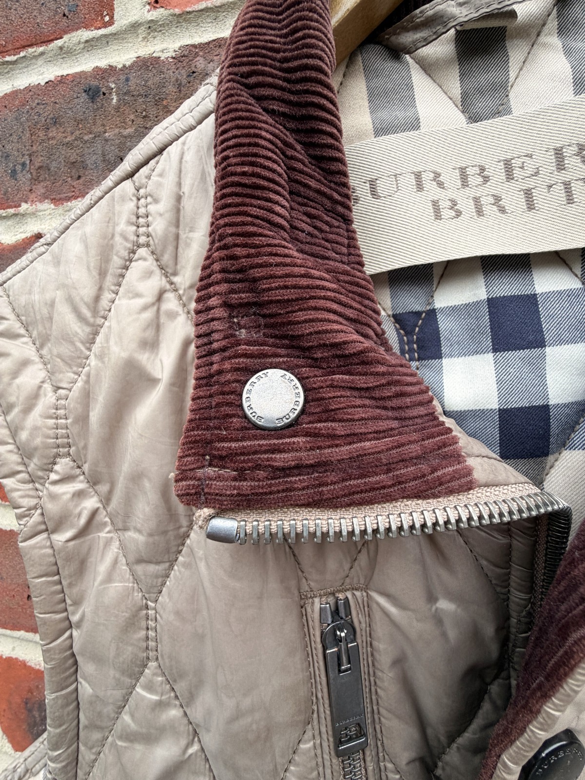 Burberry Mens GRESLING Gilet Jacket MEDIUM Beige Prorsum Brit Quilted Bodywarmer image 8