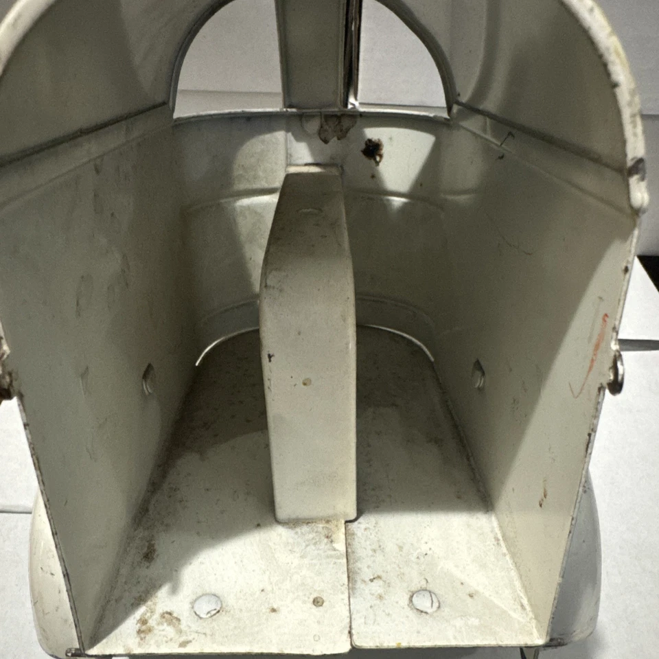 Remolque vintage para caballos Tonka Farms años 50 (sin caballos ni puerta trasera) Foto 4 de 4