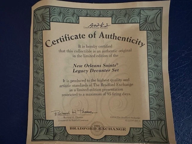 Juego de jarra y vasos de cinco piezas Bradford Exchange New Orleans Saints Foto 4 de 4