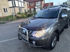 ￼ Mitsubishi L200 Triton