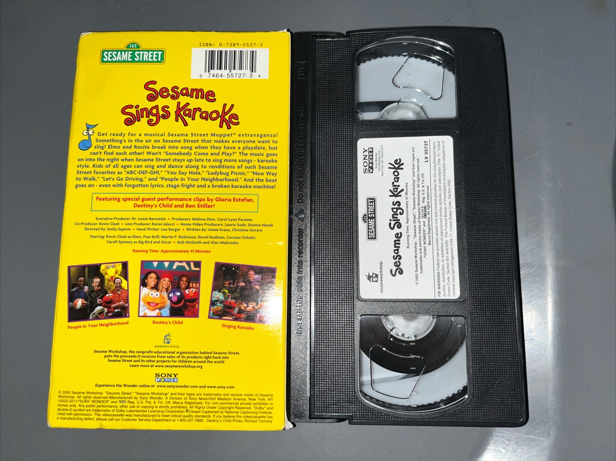 キンダガートンコップ 字幕スーパー VHS Amazon.co.jp: VHSビデオテープ キンダガートンコップ 字幕