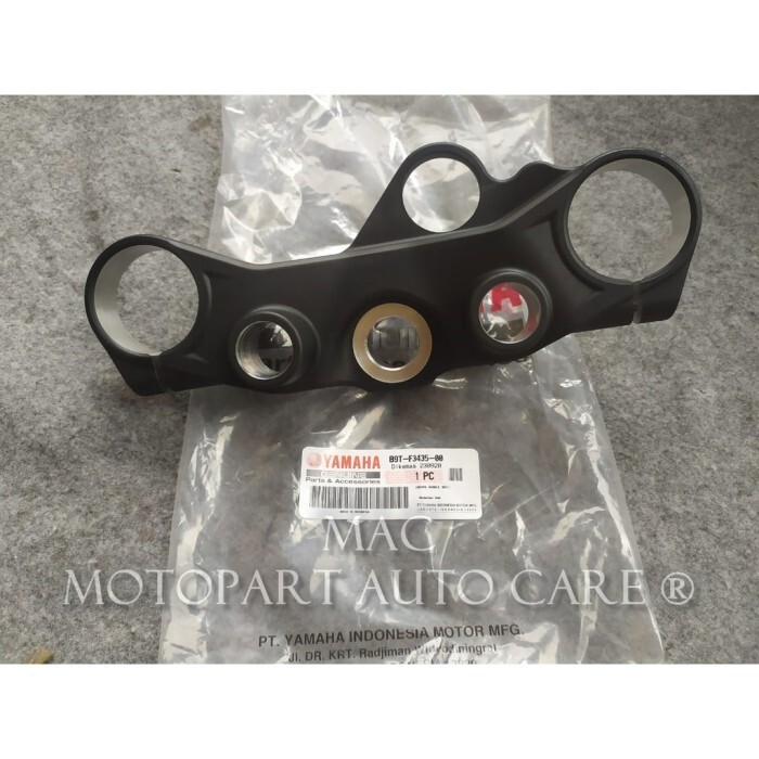 Genuine Parts 2020-2024 Yamaha MT-03 Steering Crown Handle
