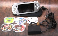 Sony PSP-3001 Good Shape 4 Games Case Charger Missing Battery Works Perfect