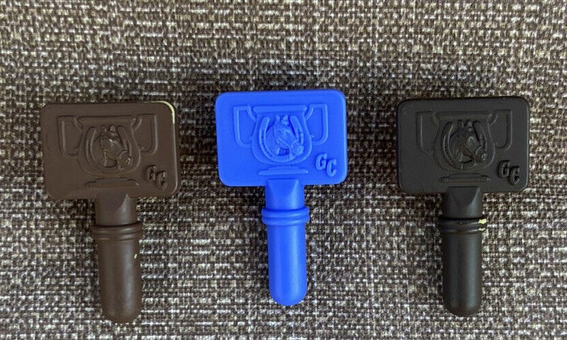 Lot of 3 GRAND CHAMPIONS 2000 MINI FAMILIES SET HORSE BRUSHES ONLY