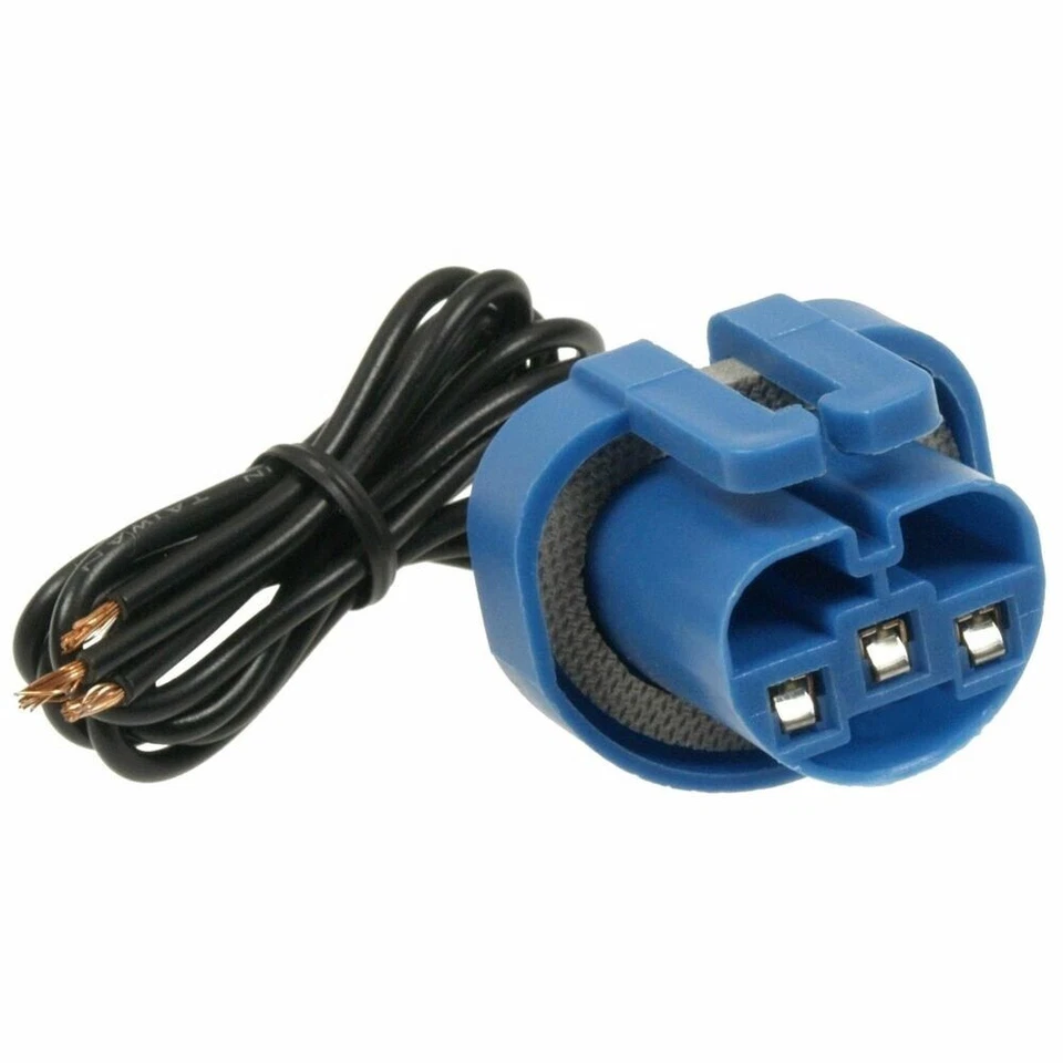 Standard Motor Products S-525 Headlight Connector - Image 2 of 4