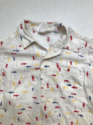 Vintage 1950s toddler boys novelty print shirt red blue yellow fish - Picture 2 of 6