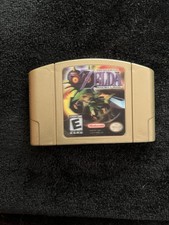 The Legend of Zelda: Majora's Mask Gold Hologram Authentic
