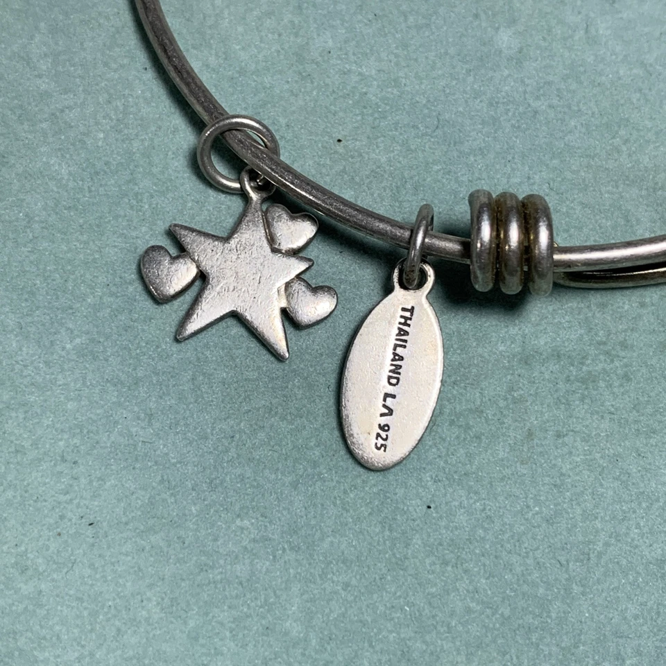 Brazalete de plata de ley Enchanted Life “I Love you more” Foto 3 de 3