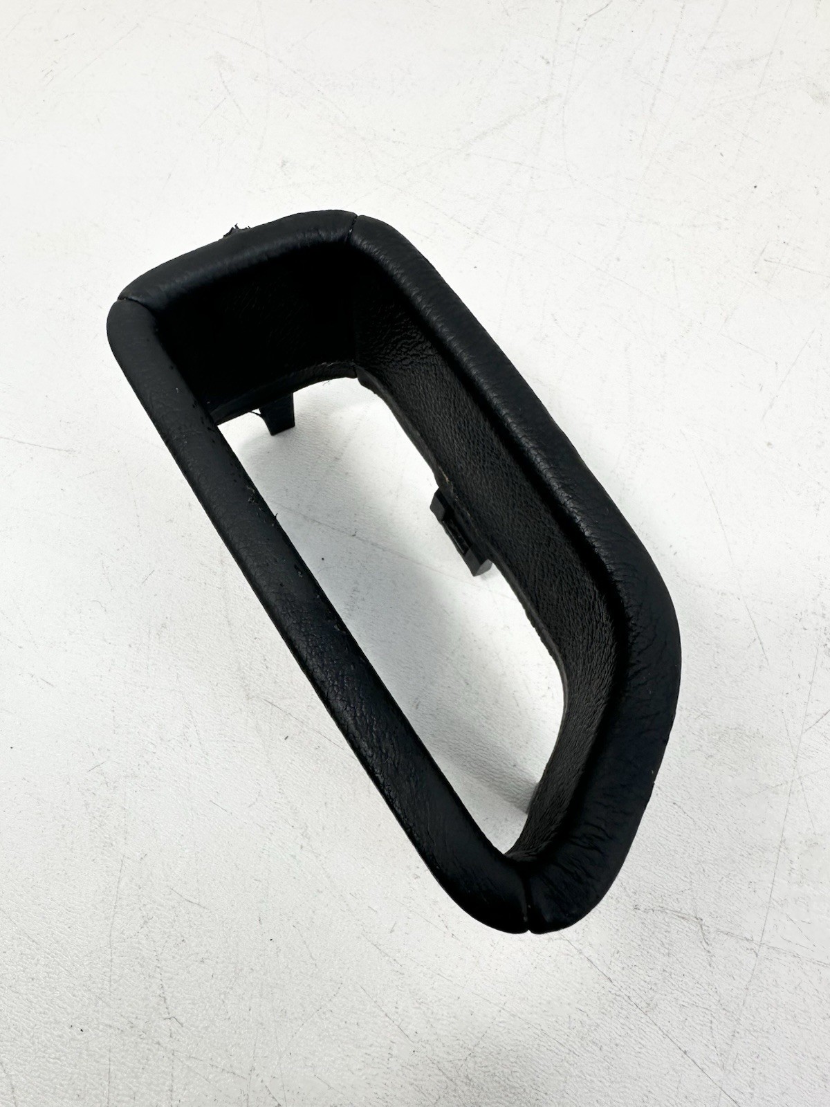 2013-2024 Maserati Ghibli Left Front Interior Door Handle Bezel 105804240C