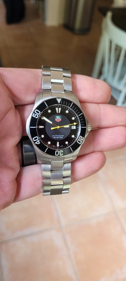 Tag Heuer WAB1110.BA0800 Relógio Masculino Série Aquaracer Preto Prata Aço Inoxidável - Imagem 2 de 4