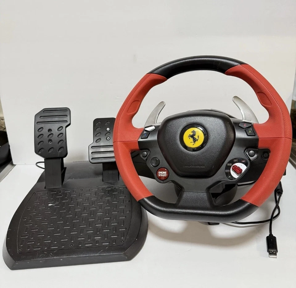 Thrustmaster Ferrari 458 Spider Racing Wheel & Pedals Xbox One Plug & Play - Image 2 of 4