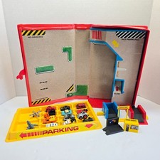 VTG Micro Machines City Service Center Playset 1988 Galoob w/ 14 Vehicles Lot