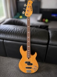 Yamaha BB614 4 String Bass Guitar Natural Finish Active EQ Taiwan QLM289064