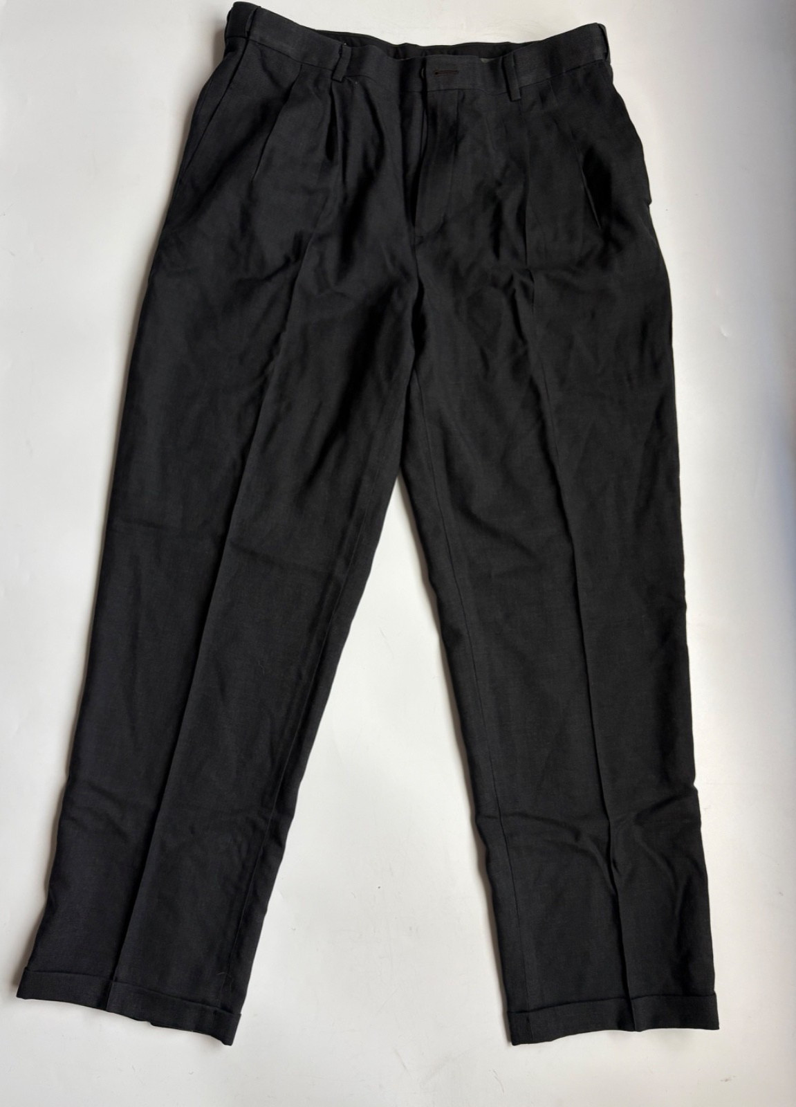 L.L. Bean Men’s Charcoal Gray 100% Wool Dress pleated Pants Trousers Cuffed 36W
