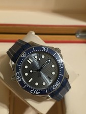 OMEGA Seamaster Diver 300M 42mm Grey Wave Dial, Blue Bezel Warrenty Until 2028