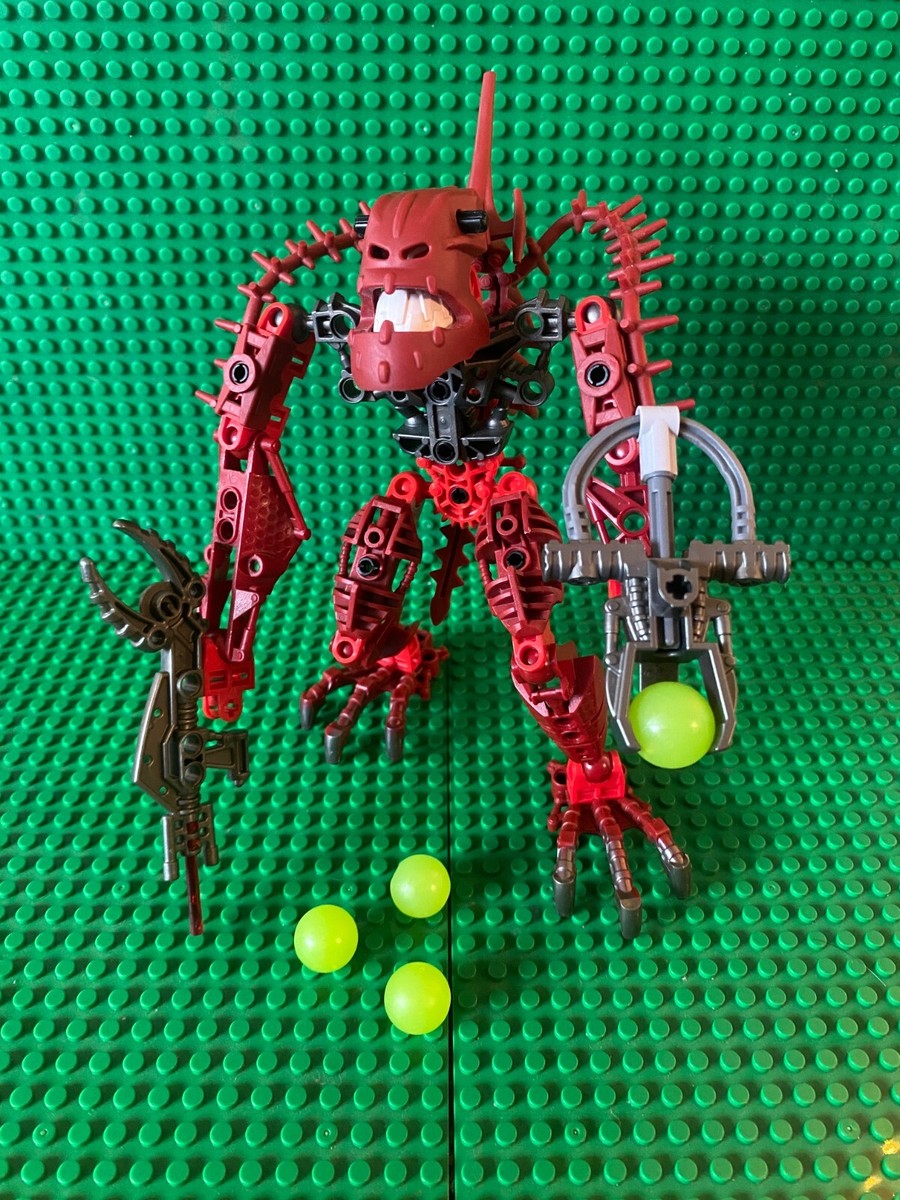 LEGO BIONICLE Piraka Hakann 8901 K8900 Complete with Spheres