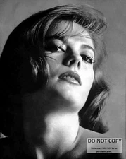 ACTRESS NATALIE WOOD - 8X10 PUBLICITY PHOTO (DD-822)