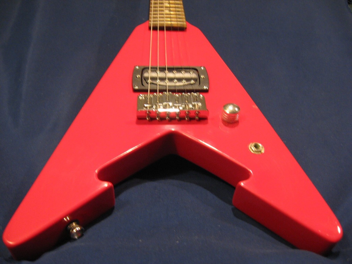 FIRST ACT フライングV First Act Flying V Black | Reverb