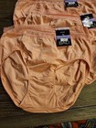 Bali Comfort Revolution Seamless Briefs - - Size  6/7 - Light Pink - New — photo 2