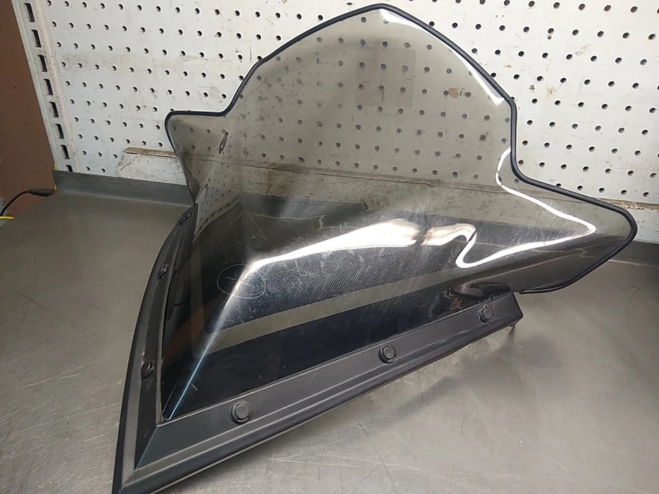 Polaris Pro RMK Switchback Rush 2012-2019 Windshield Mid Smoke 25022601 - Image 2 of 4