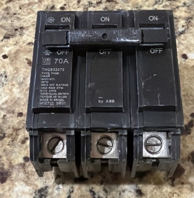 GE THQB32070 COMMERCIAL 3- POLE 70 AMP BOLT ON CIRCUIT BREAKER