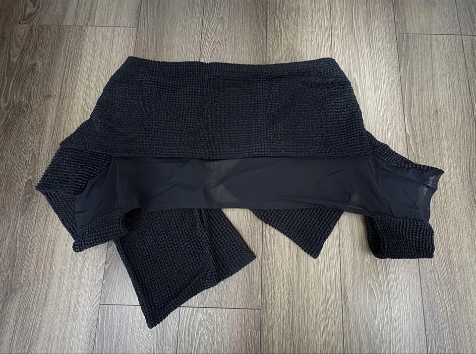 CÁRDIGAN USADO YOHJI YAMAMOTO NOIR NEGRO ESTILO CHAL BUENO Foto 3 de 4