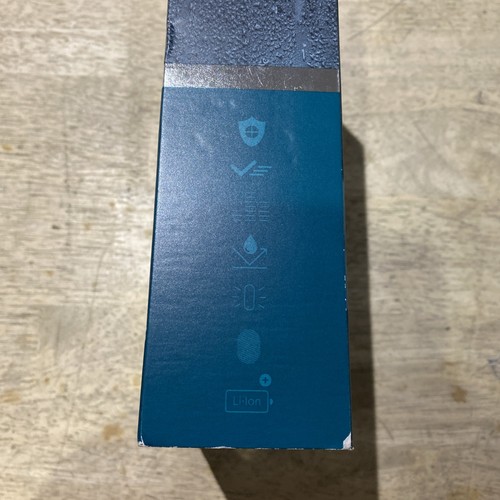 Gillette i7 Intimate Men’s Premium Pubic Hair Trimmer LED Waterproof Compact NEW - Picture 2 of 5