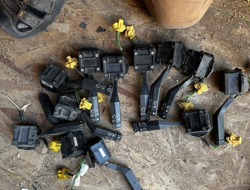 Interruptor limpiaparabrisas Jaguar XJ6 a granel 1988-1992 #JLM505 #DBC2280 Foto 3 de 3