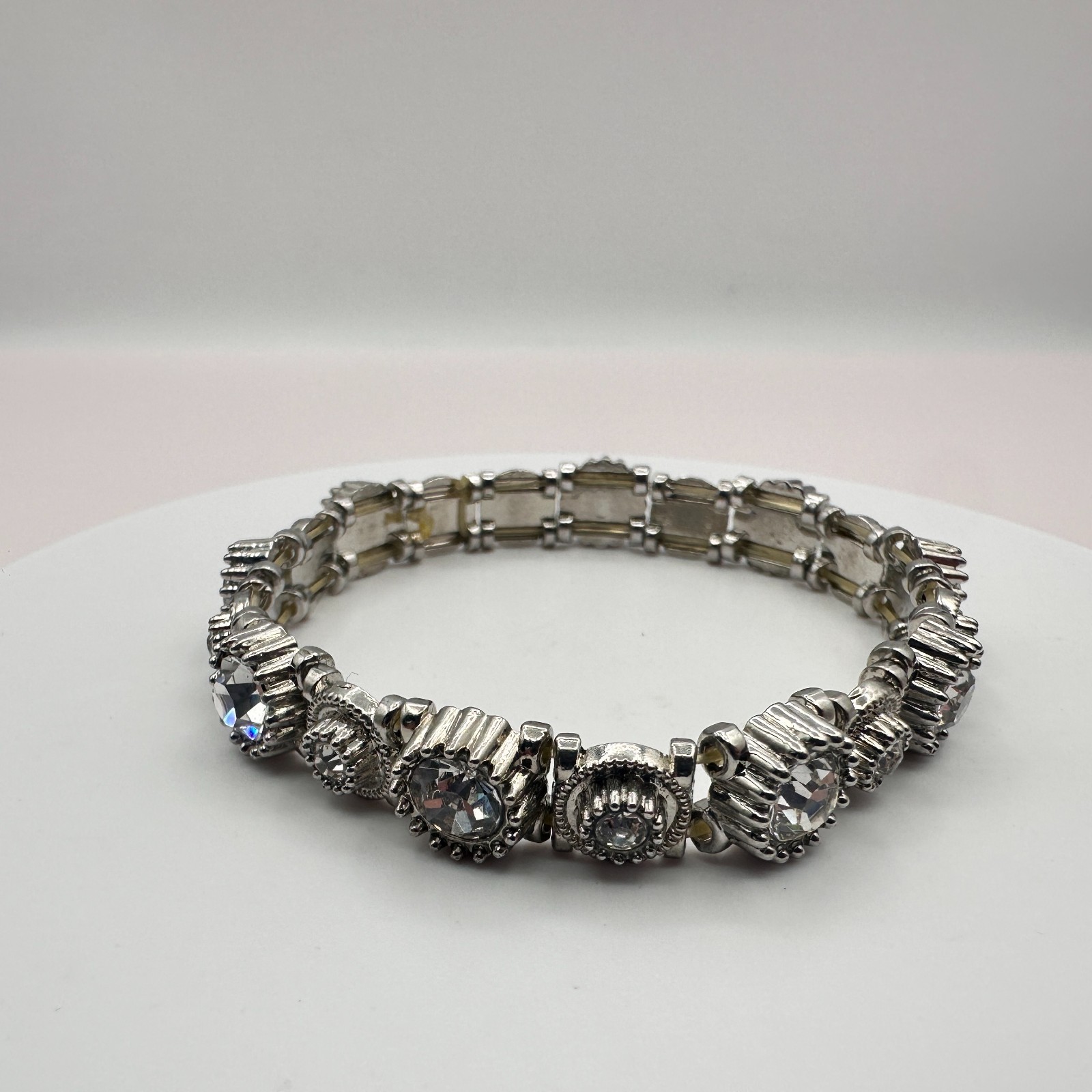 Vintage 90s Silver Tone Round Clear Glass Stretch Bracelet Fashion Jewelry