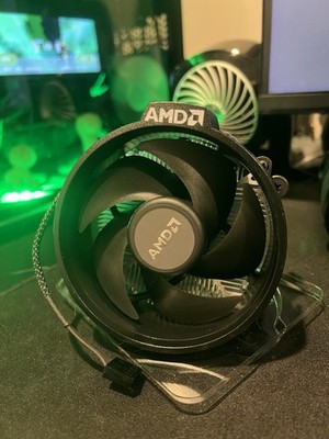 AMD Wraith Stealth Socket AM4 4-Pin Connector CPU Cooler with Heatsink & Fan
